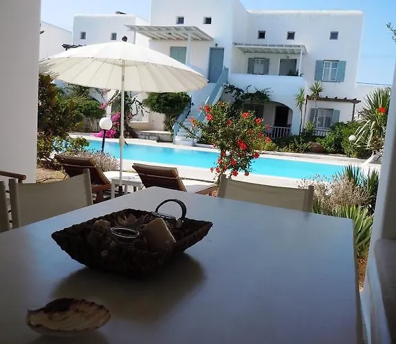 Dream House אורנוס